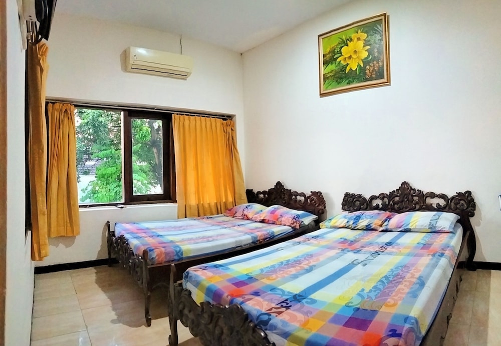 DELUXE, DOUBLE BED