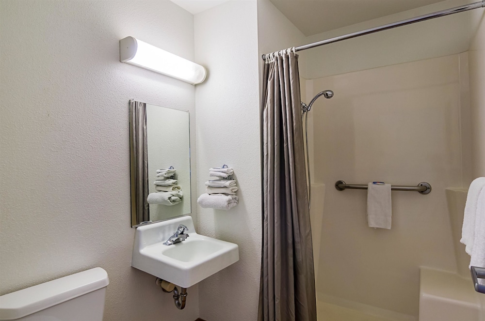 Motel6 Laramie, WY 52/52