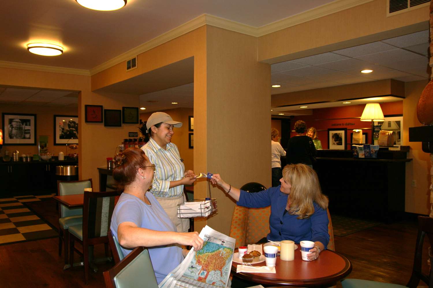 Hampton Inn Dalton 24/38
