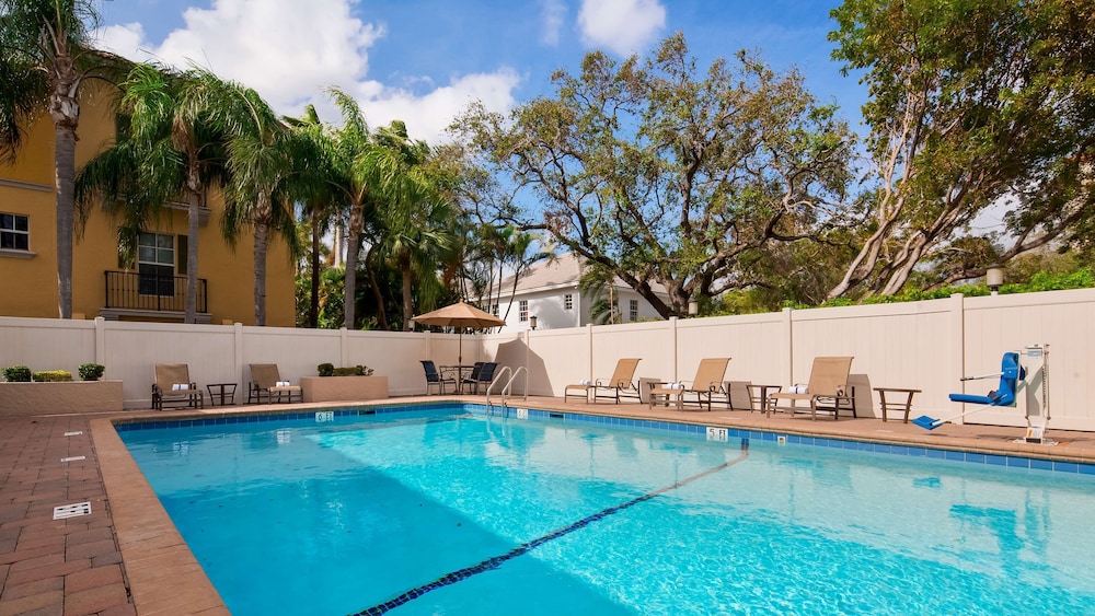 Best Western Fort Lauderdale Airport/Cruise Port 15/26