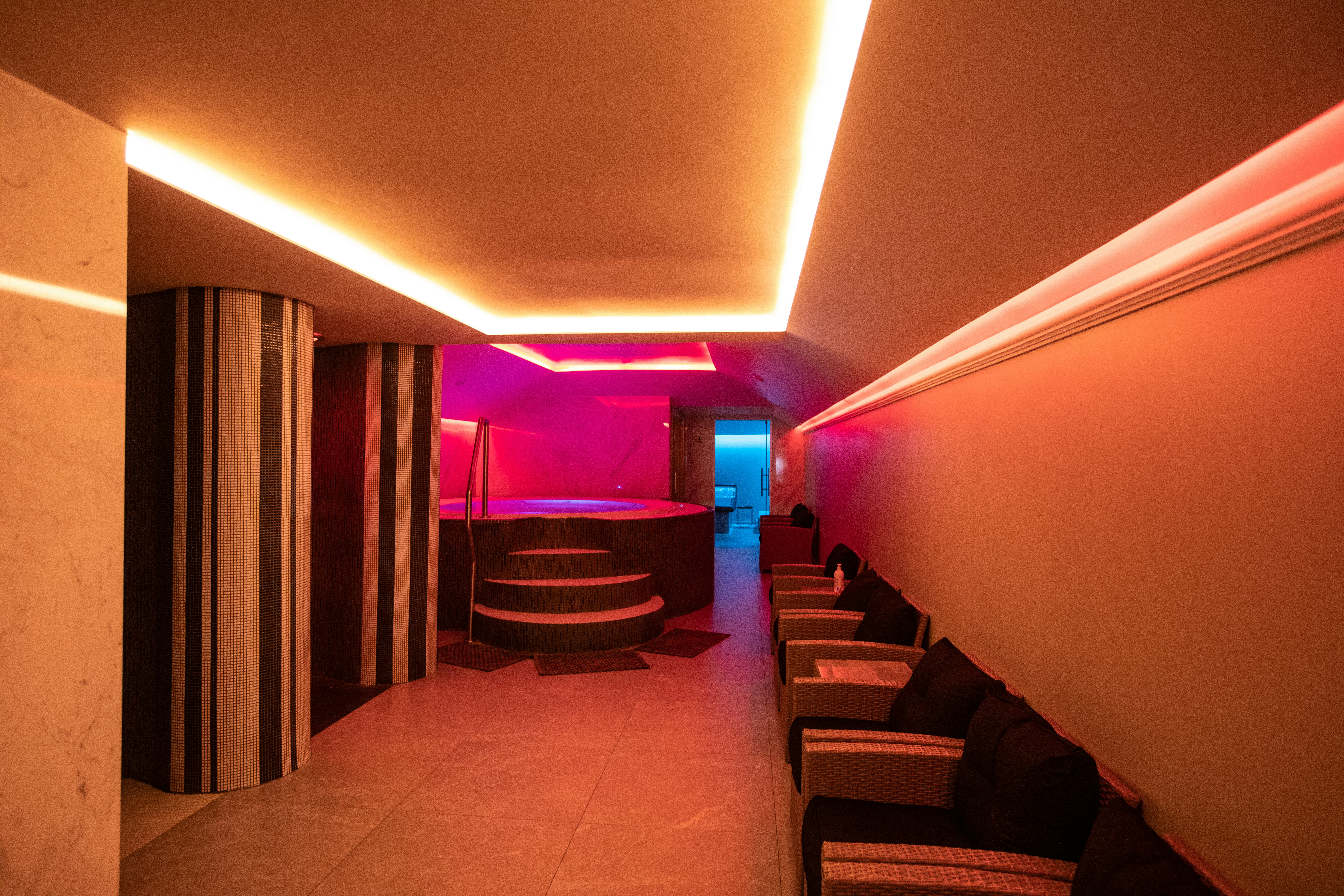 Tresor Le Palais Timisoara, Curio Collection by Hilton 24/61