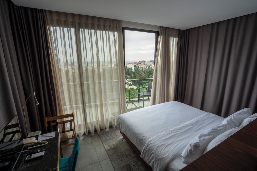 Numi Hotel 9/50