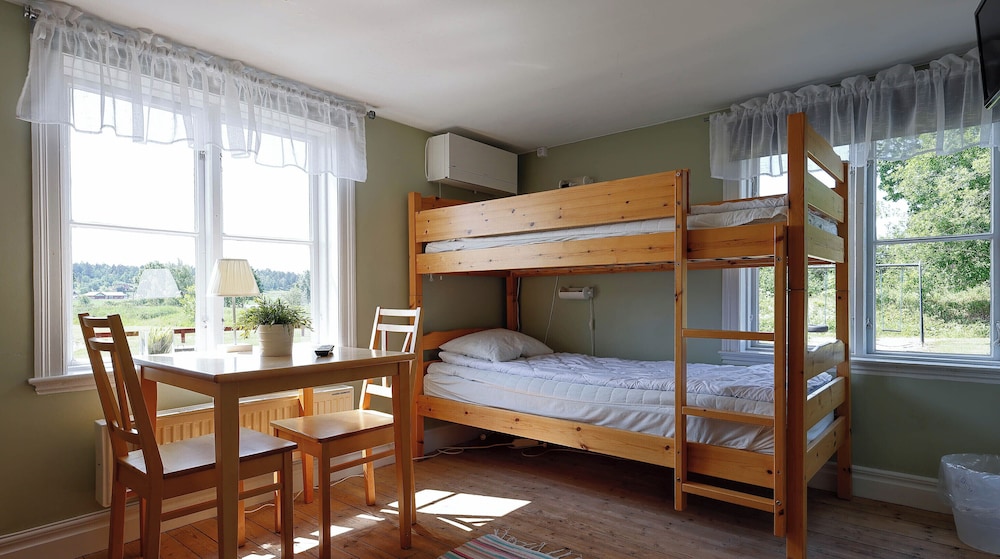 Room, Quadruple, 2 Bunk Beds, Shared Bathroom