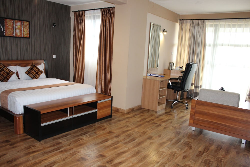 Westend Hotel 24/62