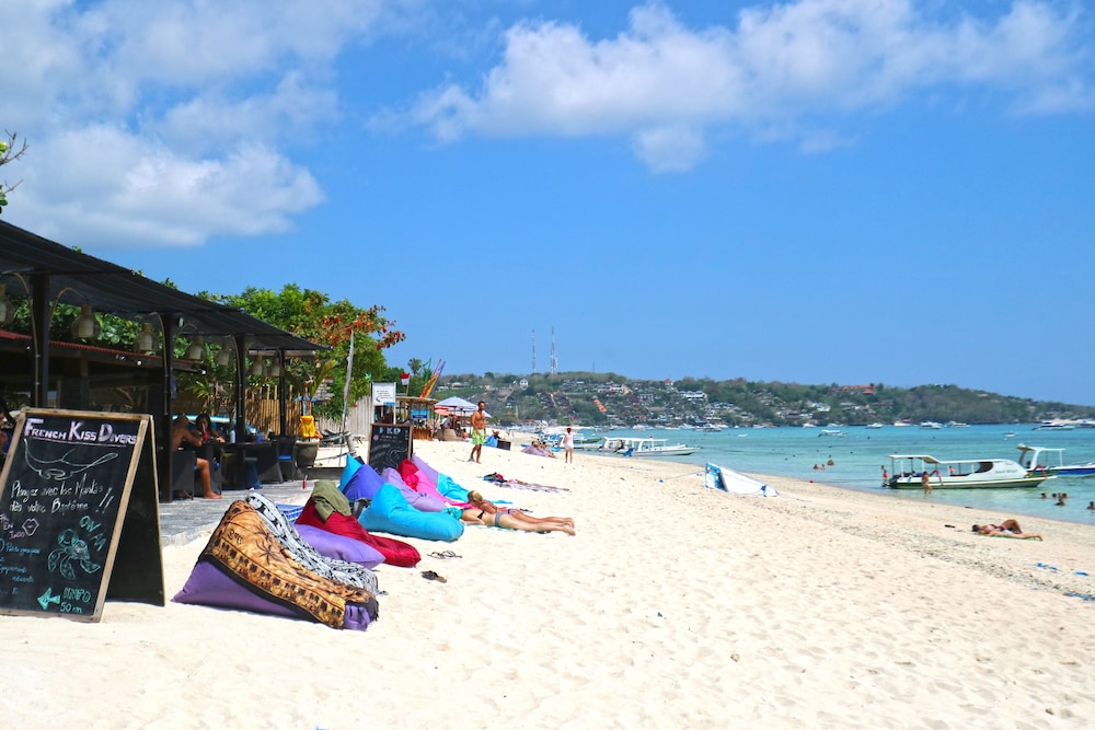 Puri Nusa Beach Hotel 21/32