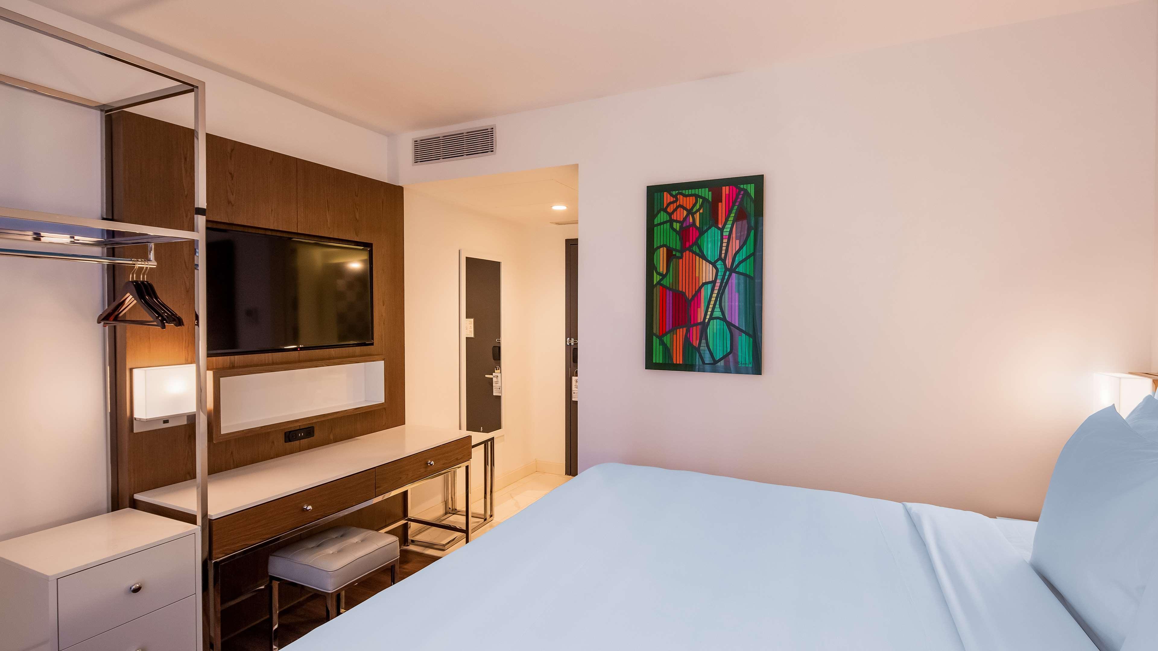 غرفة متصلة كبيرة بسرير كينج لذوي الإعاقة، Best Western Premier Empire State Hotel 6/10