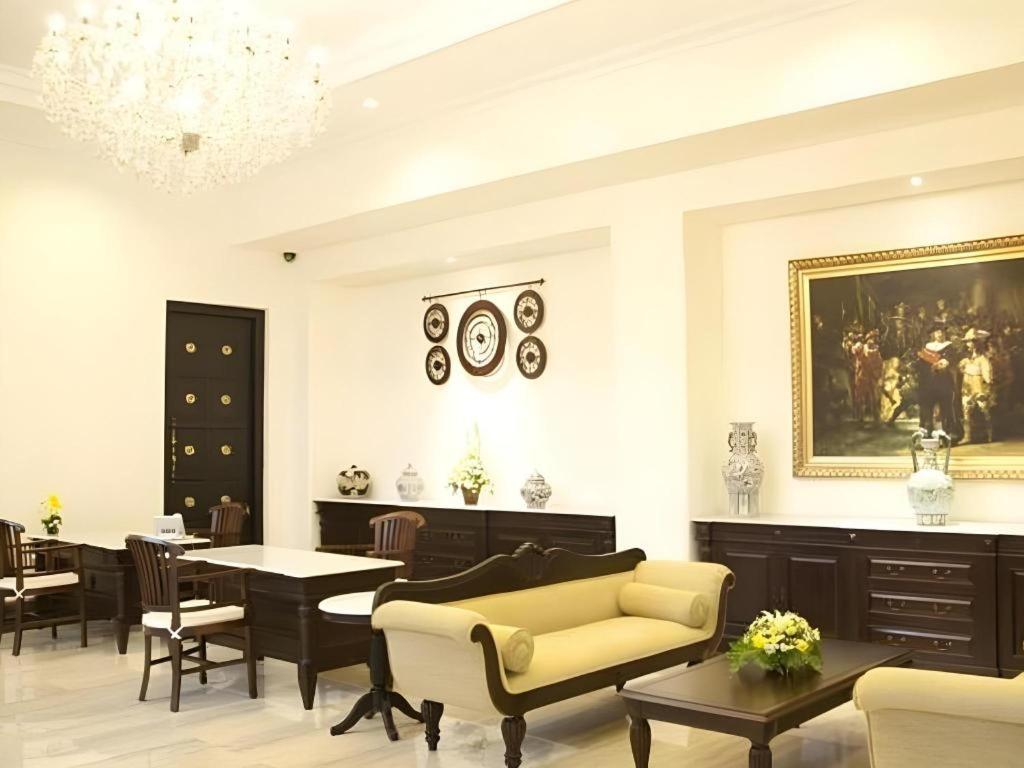 Colonial Hotel Makassar 17/31