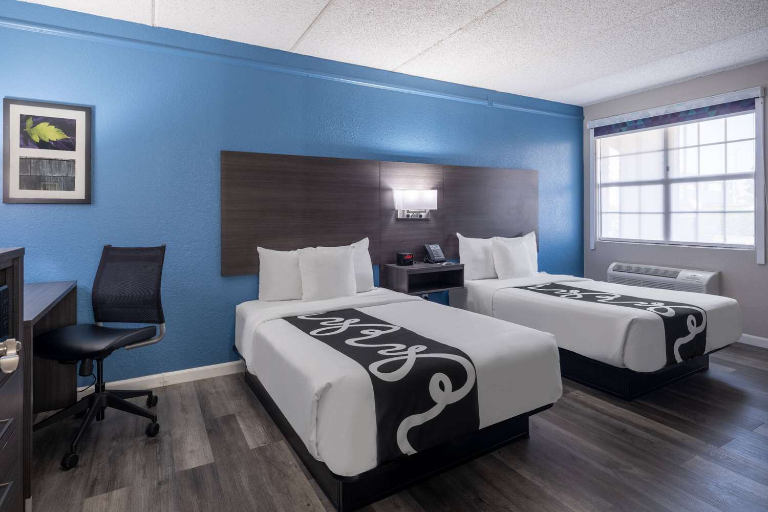 La Quinta Inn Sacramento North 11/39