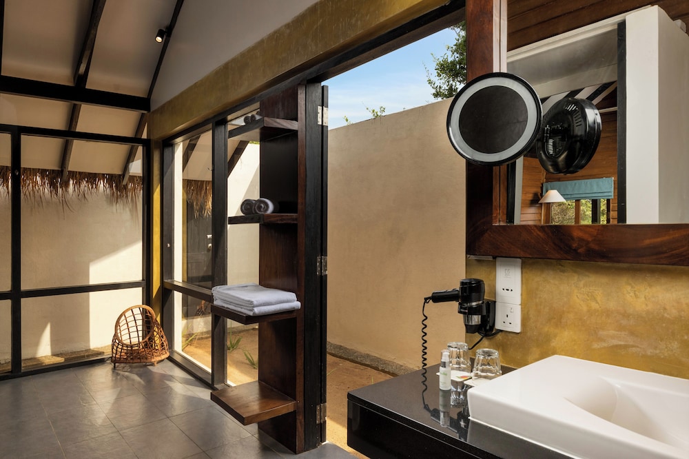 Jetwing Safari Camp 50/50