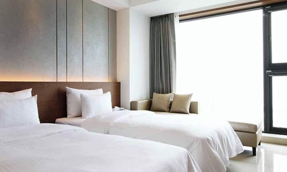 Premiers Hotel 24/63