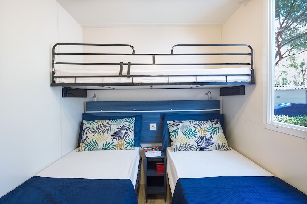 Camping Village Cavallino 12/50