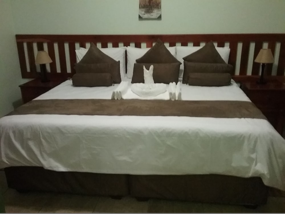 Masikiro Self-Catering Units 15/45