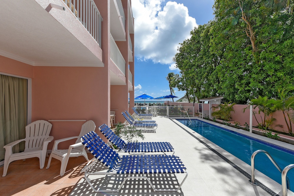 Butterfly Beach Hotel 29/75