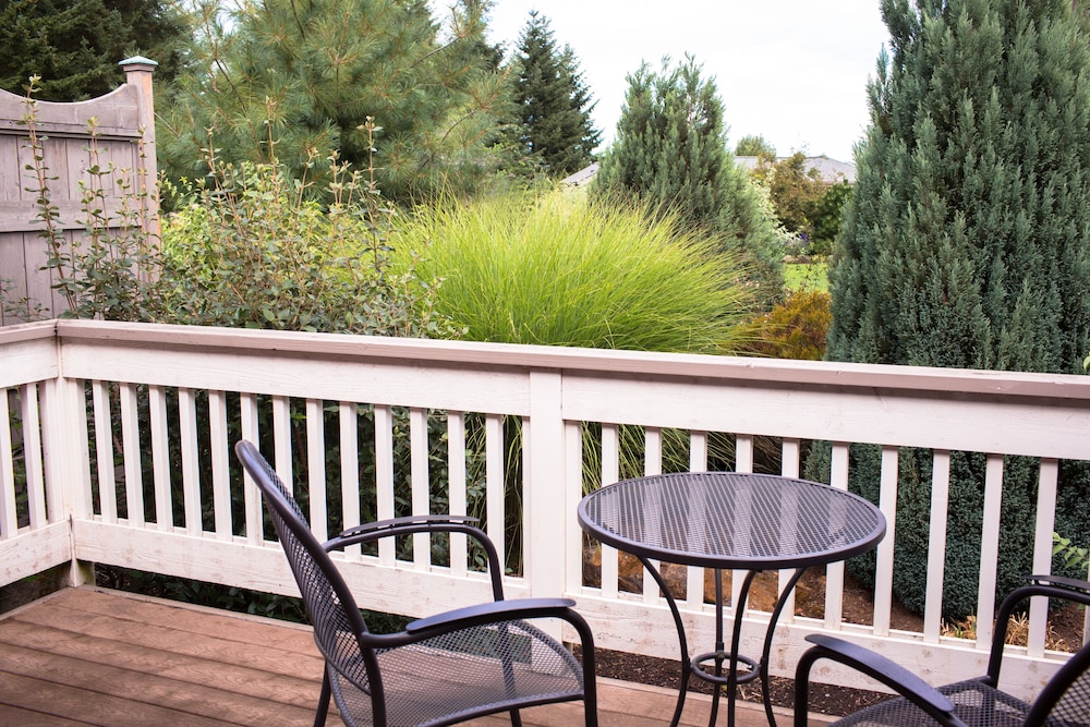 Oregon Garden Resort 30/63