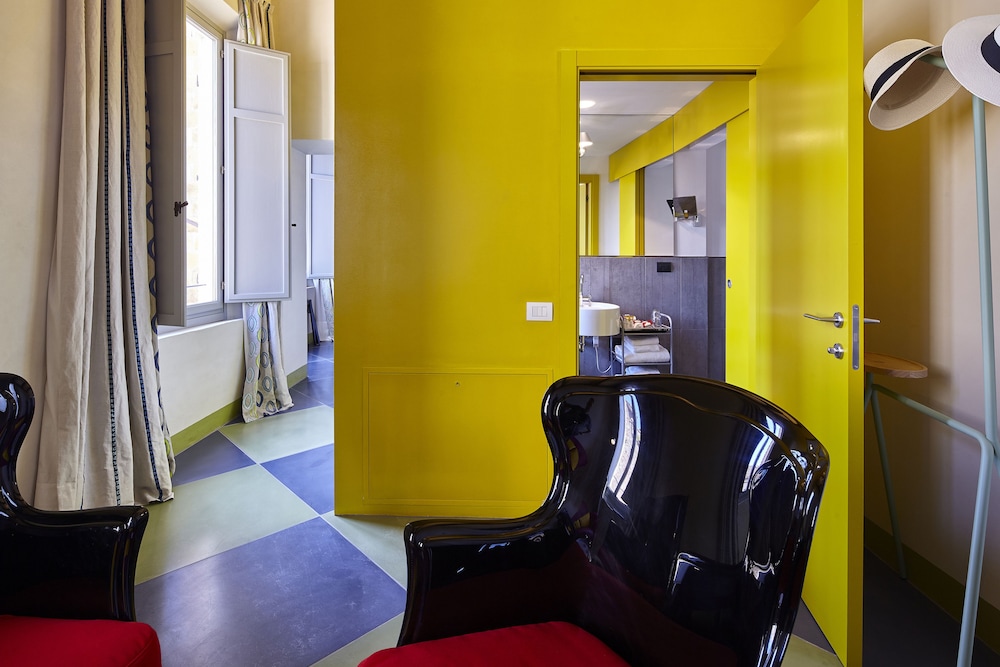 Palazzetto Rosso Hotel 66/74