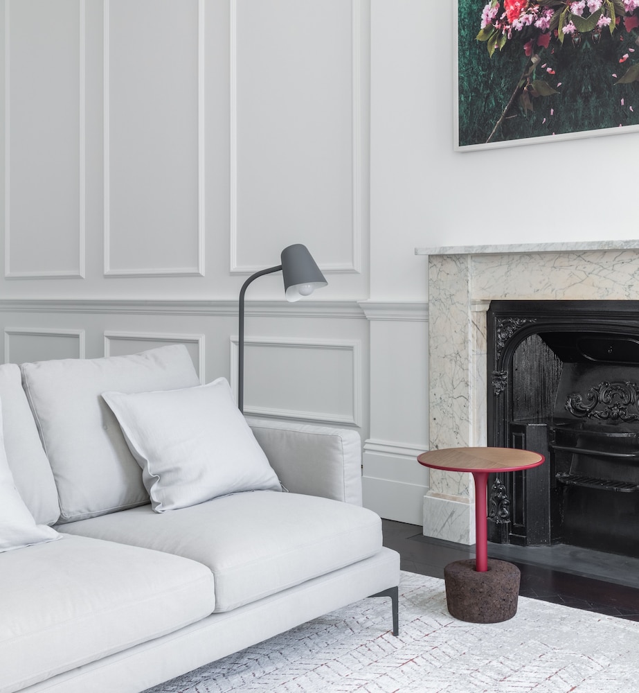 The Moorgate 18/46