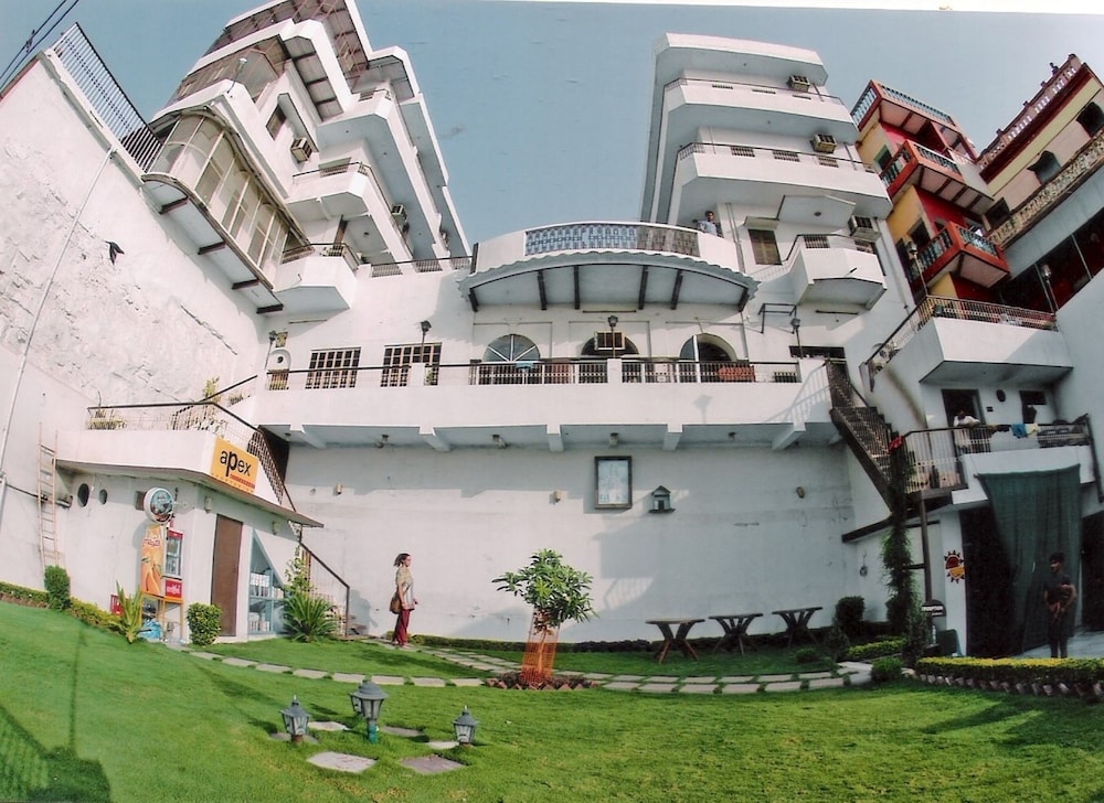 Hotel Alka 40/60
