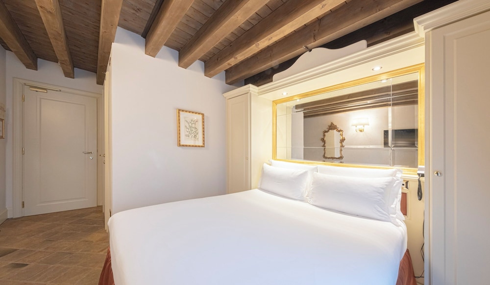 Hotel Villa Barbarich 16/88