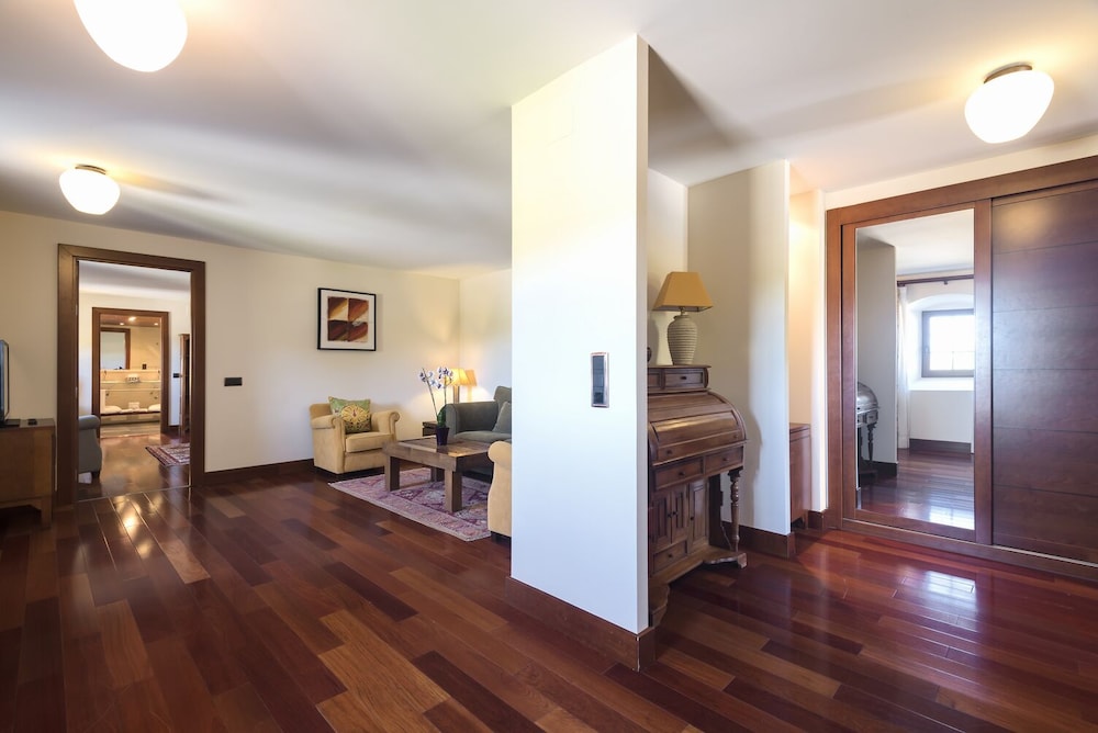 Hotel & Spa Monasterio de Boltana 29/40