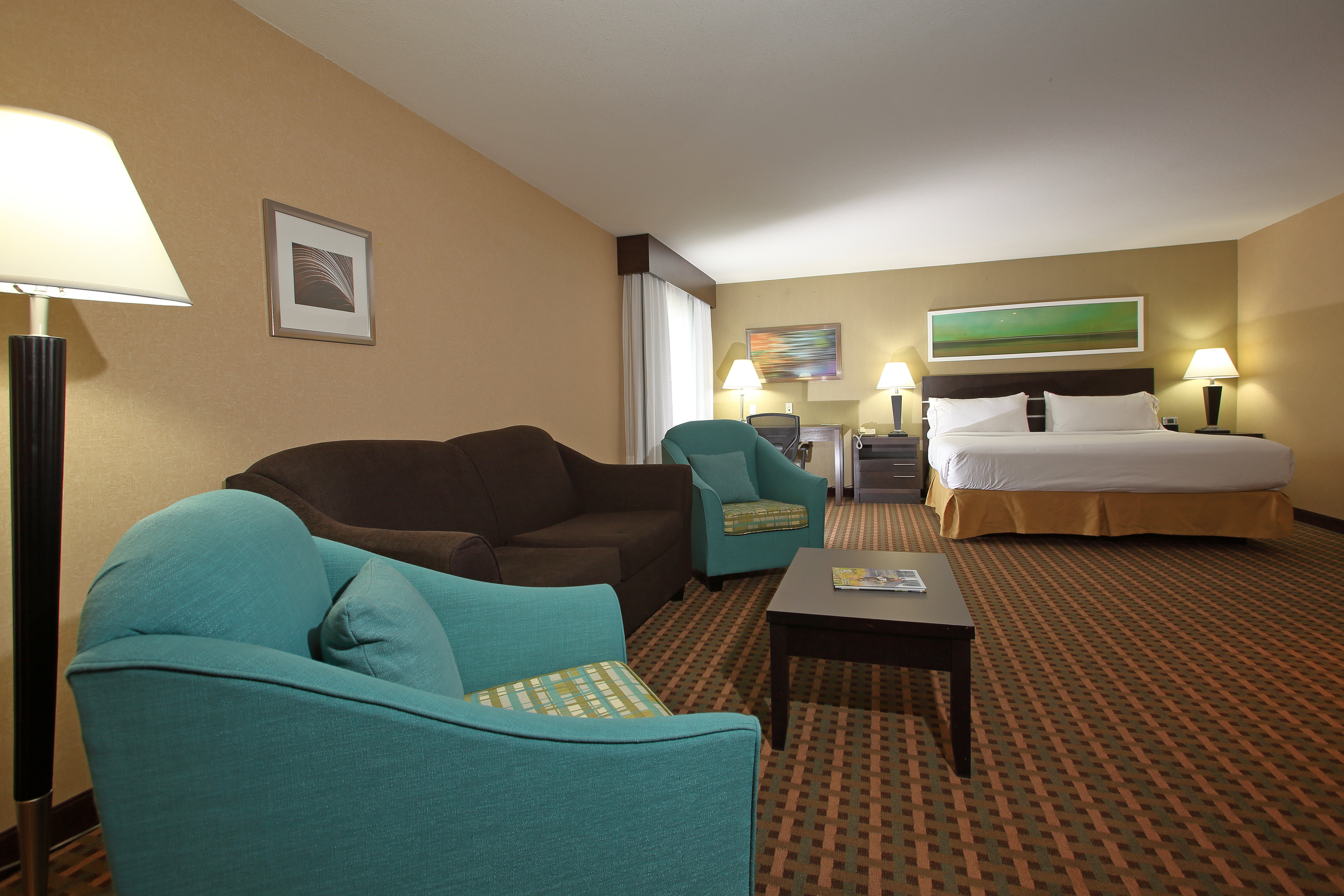 Holiday Inn Express Vernon 42/61