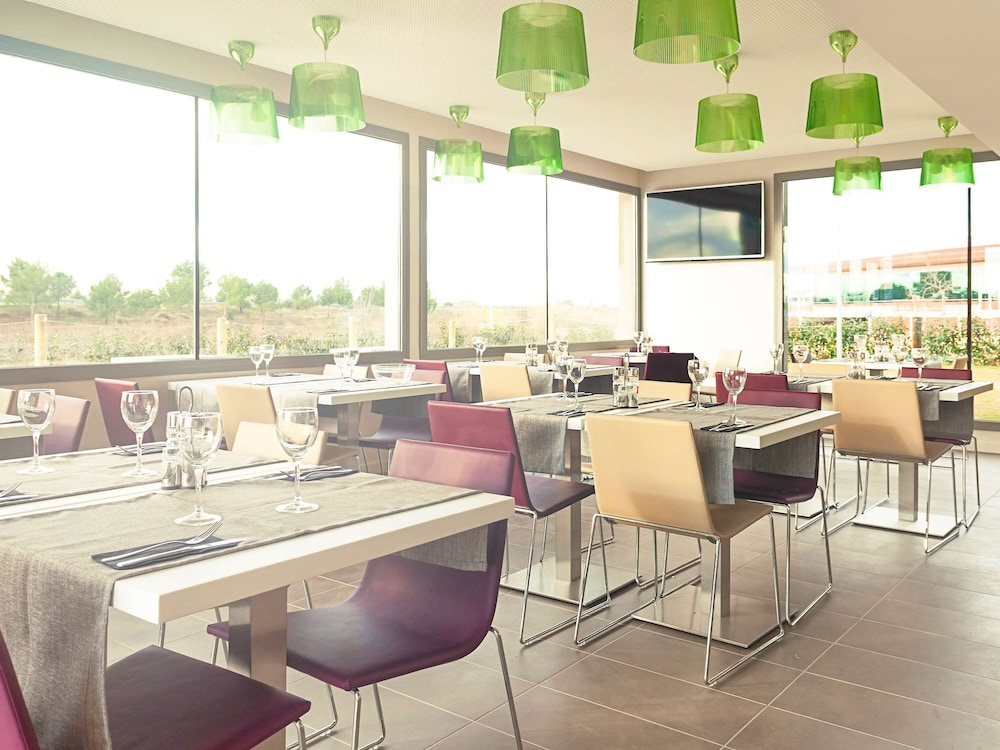 Ibis Styles Lleida Torrefarrera 46/60