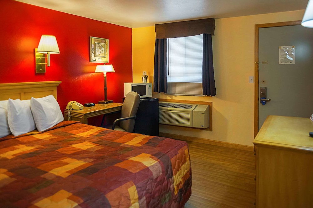 Rodeway Inn Buffalo, WY 11/38