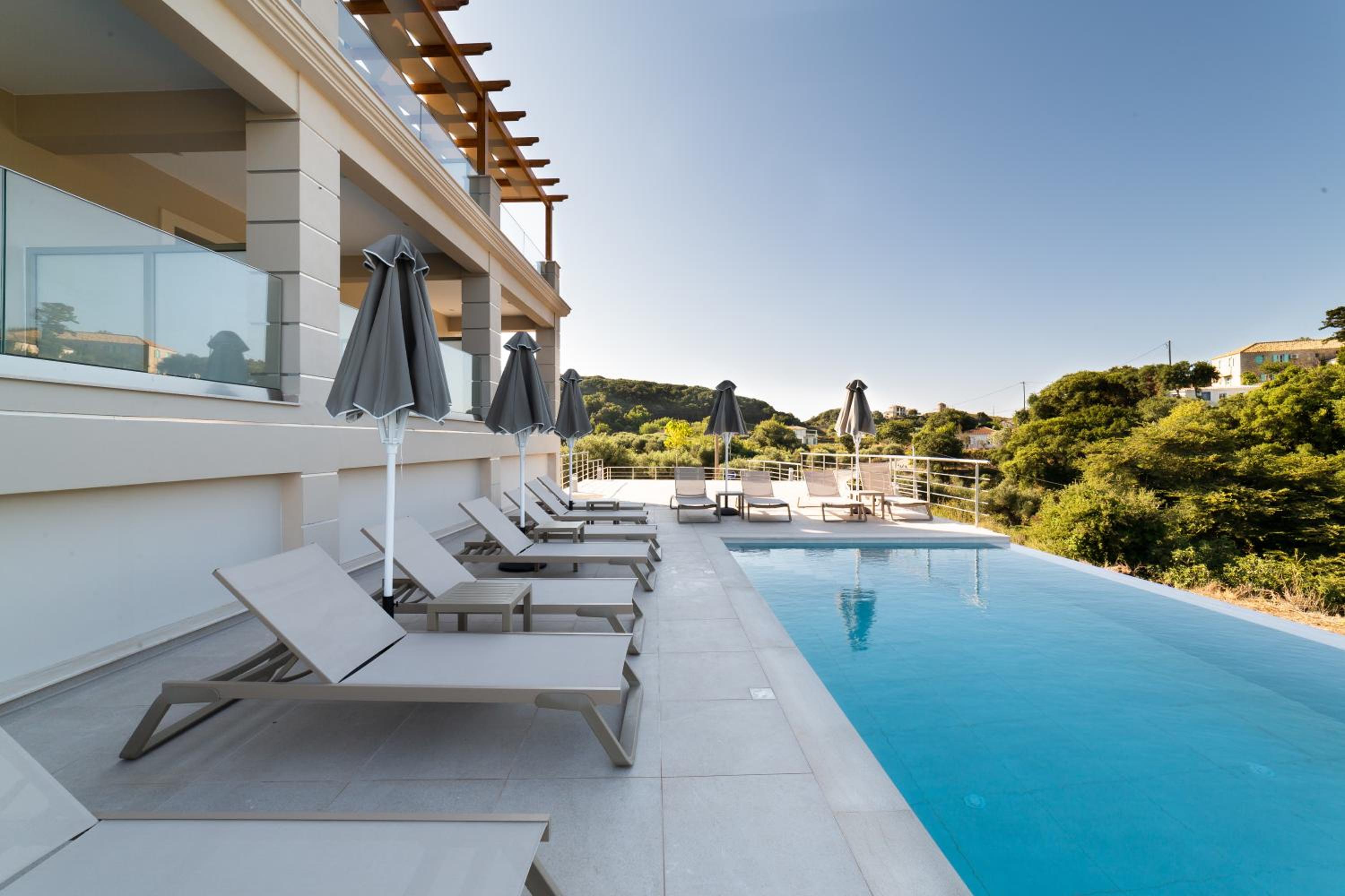 Sky View Suites 27/50