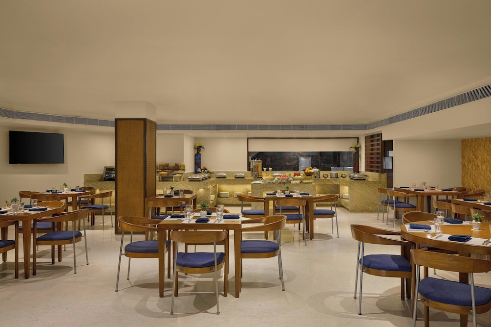 The Fern Residency Subhash Bridge Ahmedabad 51/65