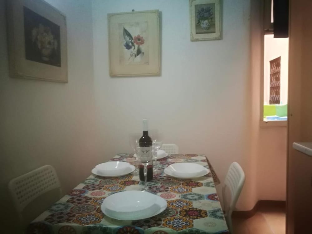 Trani B T Rooms 46/46