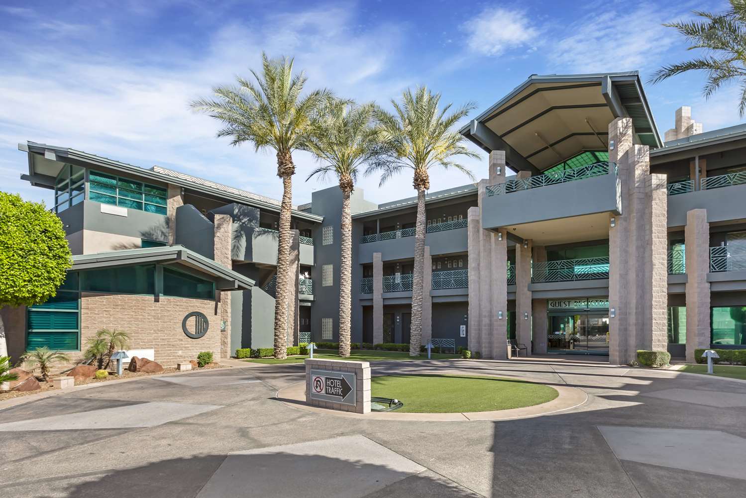 Best Western Plus Sundial 2/18