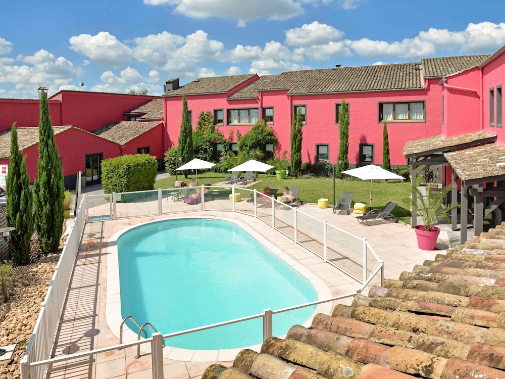 Ibis Macon Sud 1/68