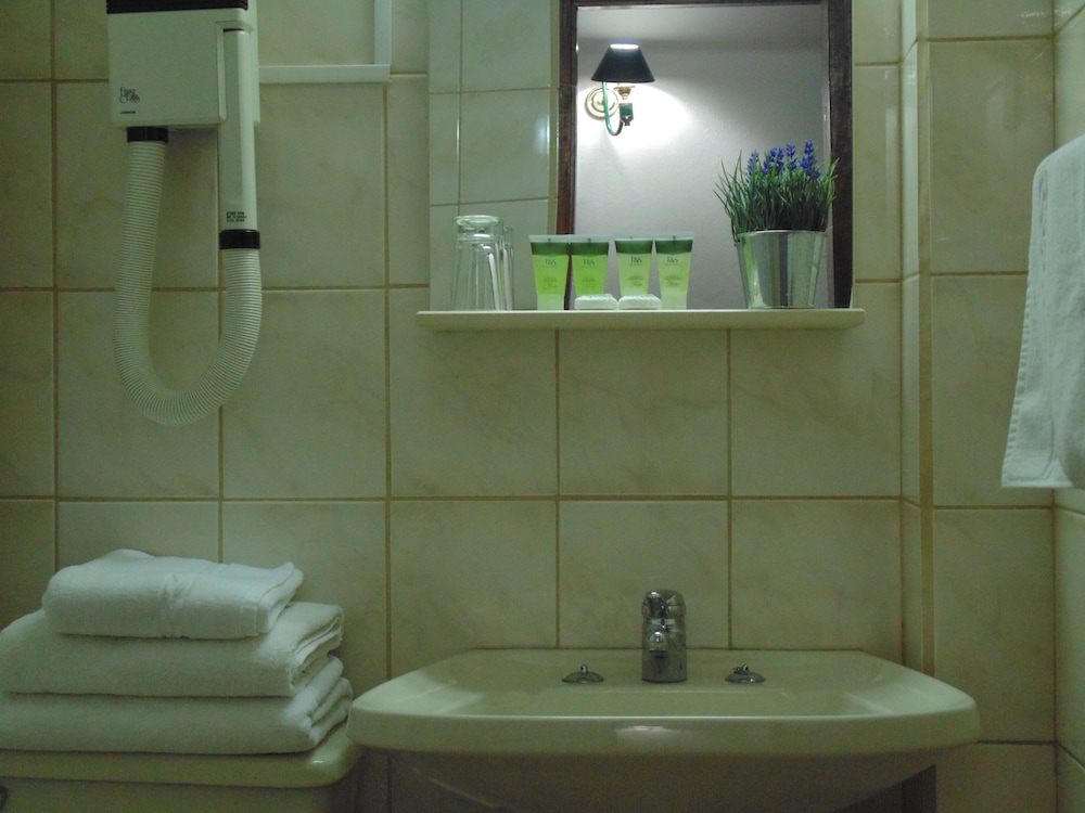 HOTEL HD NATALES 68/68