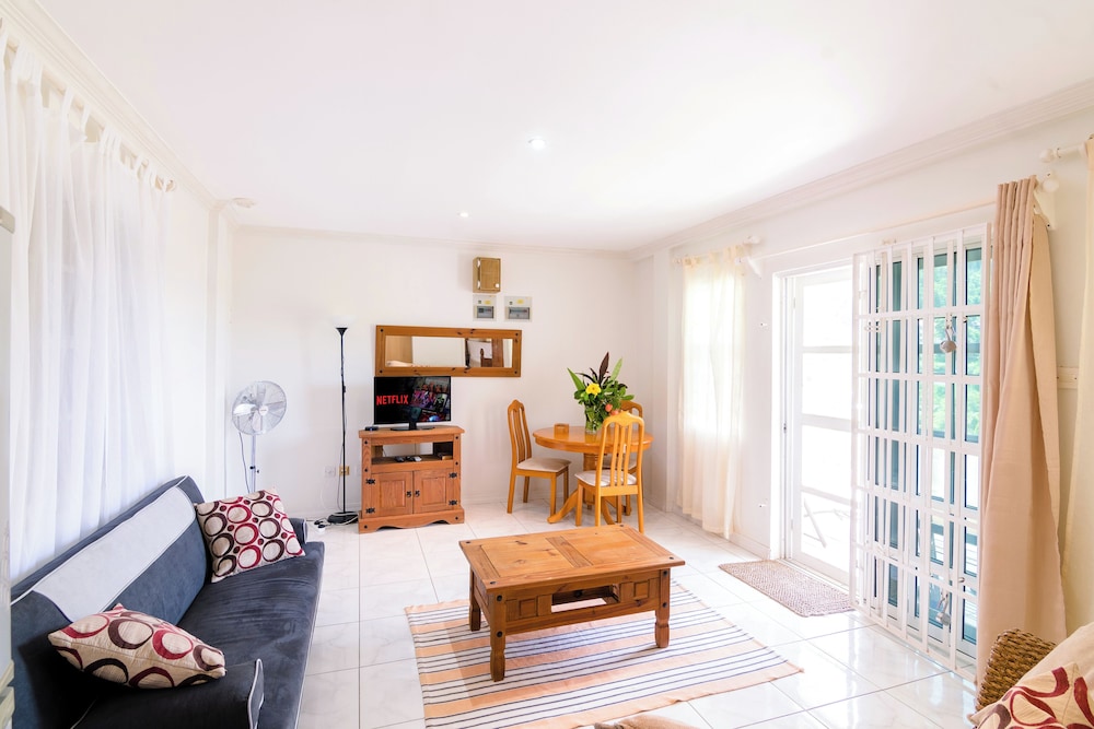 Woburn Villas 18/27