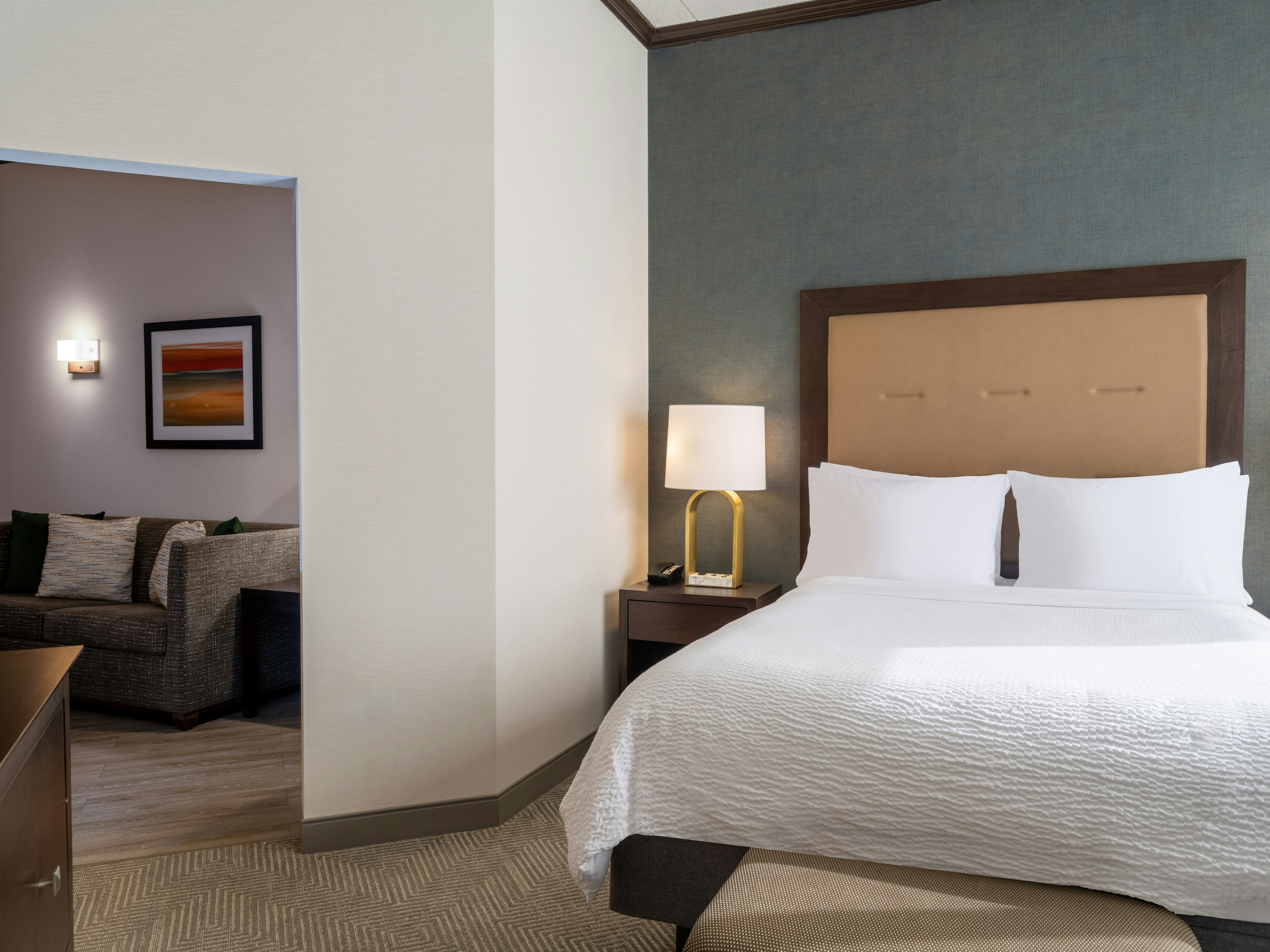 Junior Suite, Queen Bed