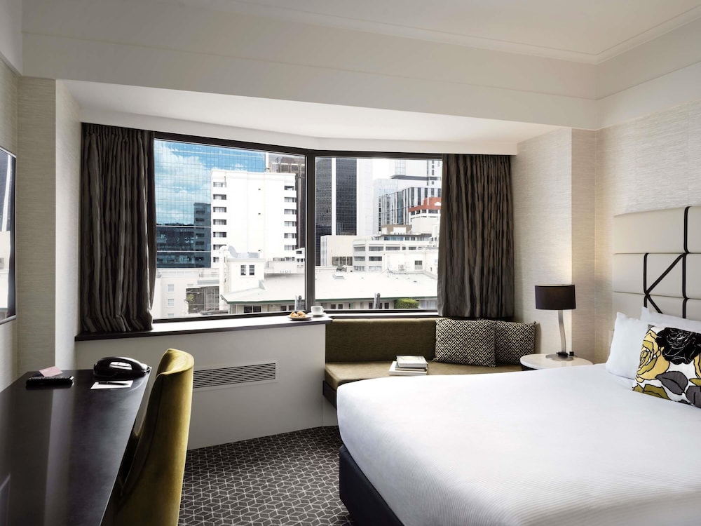 Movenpick Hotel Auckland 25/75