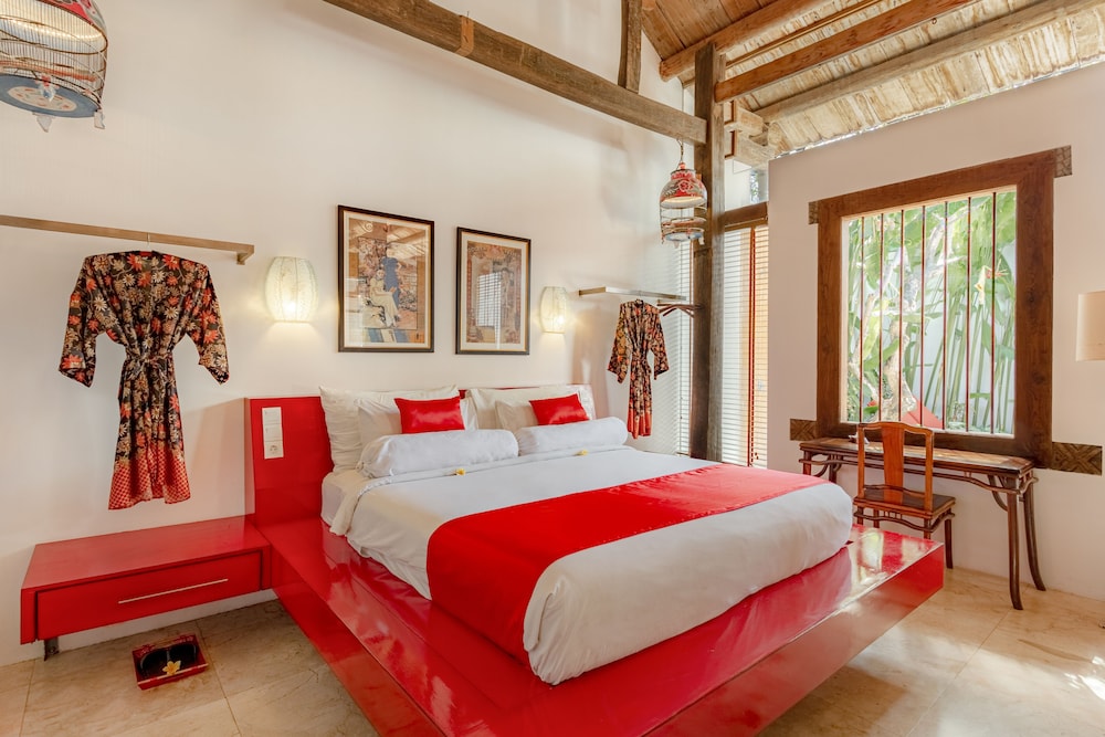2 BEDROOMS, VILLA, PRIVATE POOL
