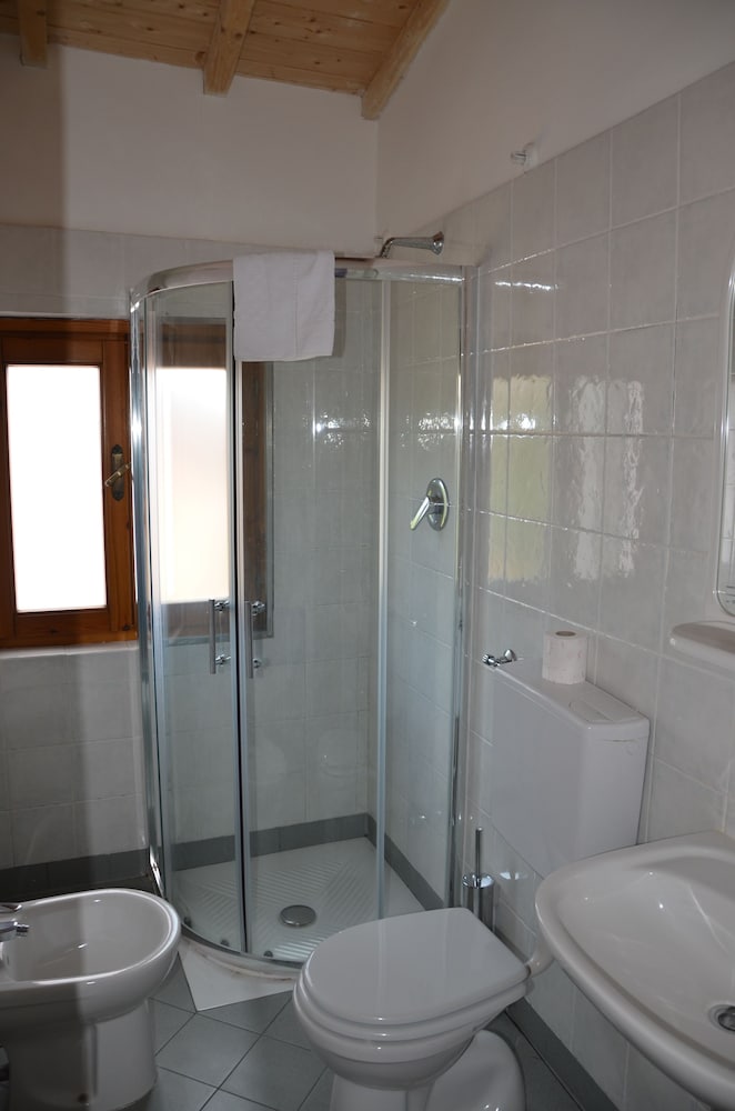 Hotel Mia Cara 48/50