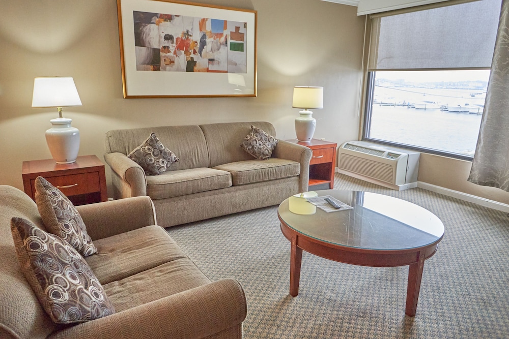 Seaport Inn And Marina 15/29