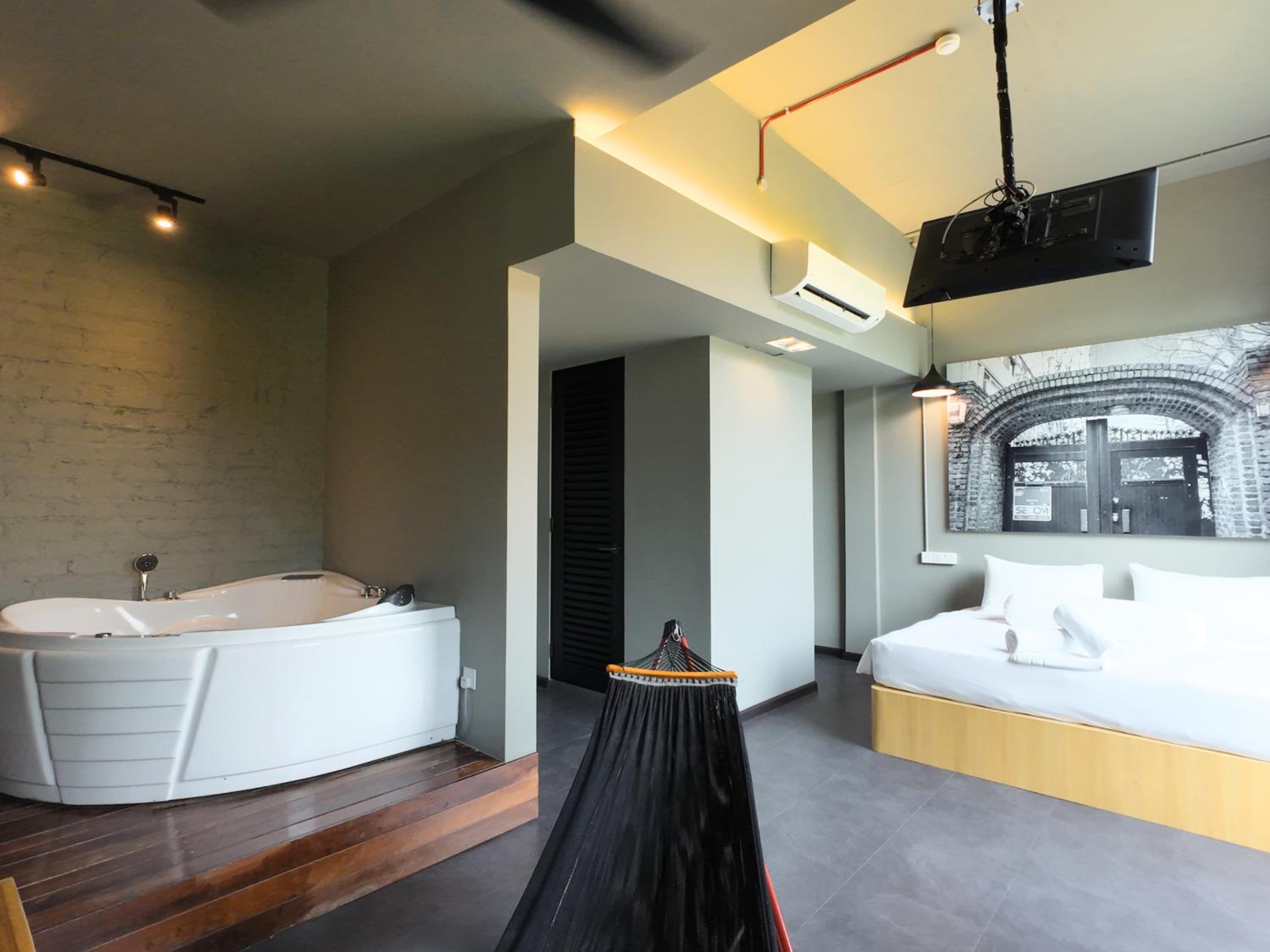 Garden Suite