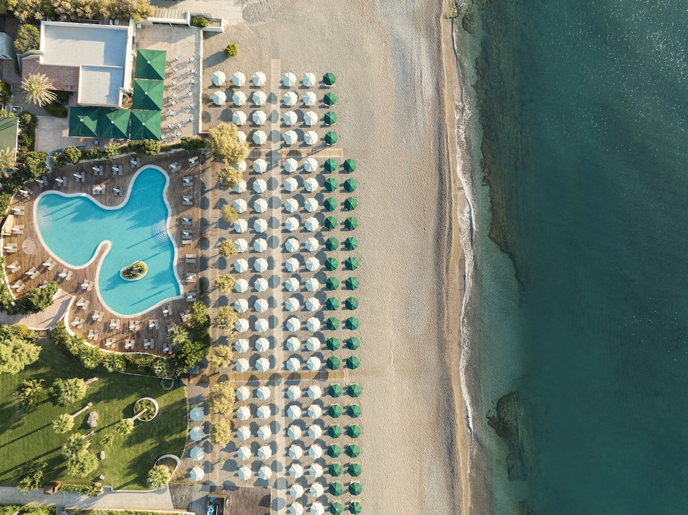 Esperos Mare Resort & Spa 86/91
