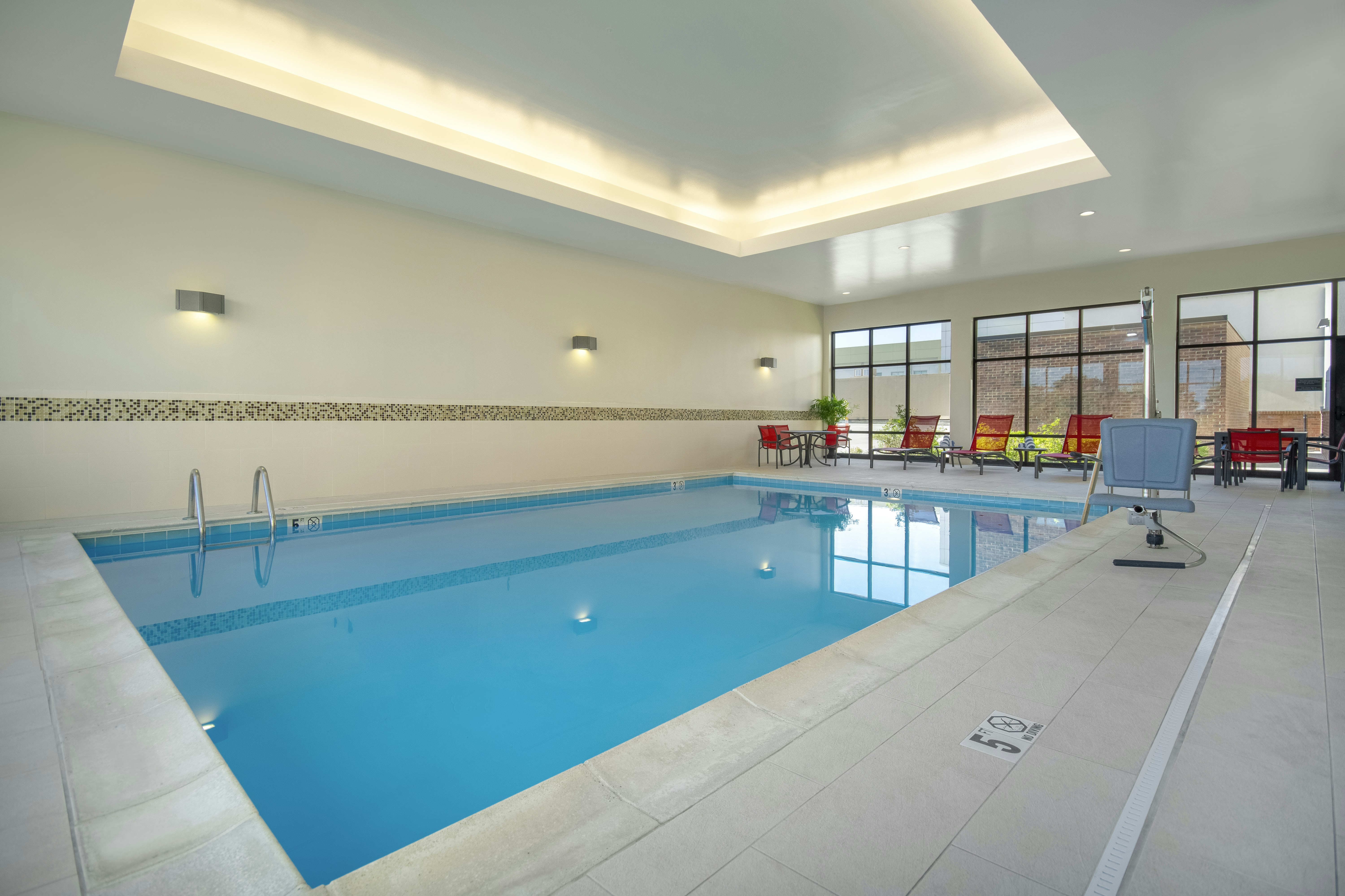 Hampton Inn And Suites Columbus Scioto Downs 18/40