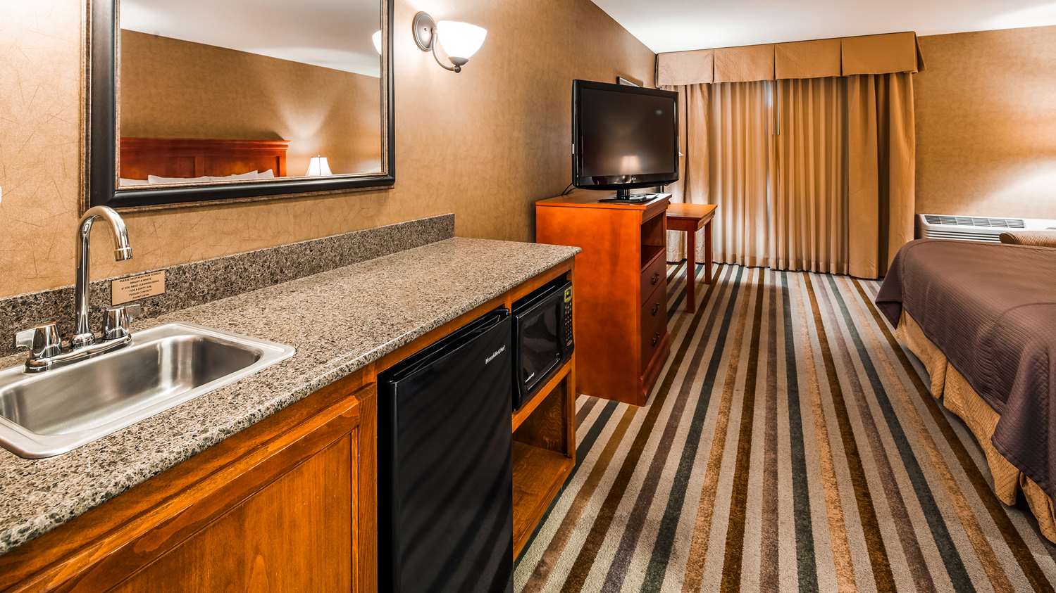 غرفة بسرير كينج، Best Western Pendleton Inn 5/6