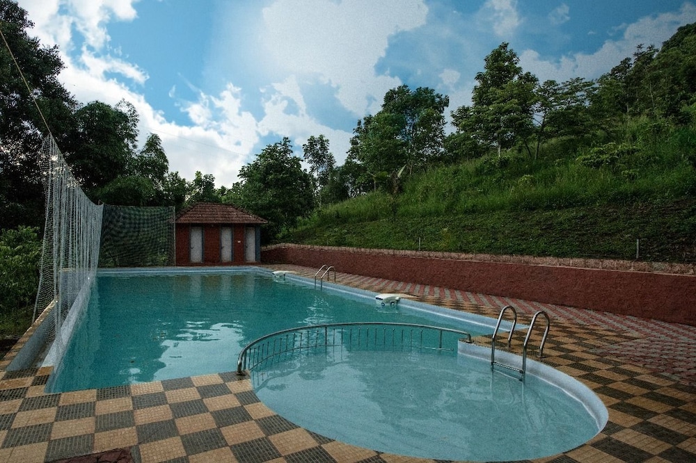 Emarald Cresent Residency 42/44