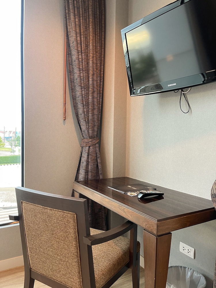 The One Hotel Bueng Kan 43/50