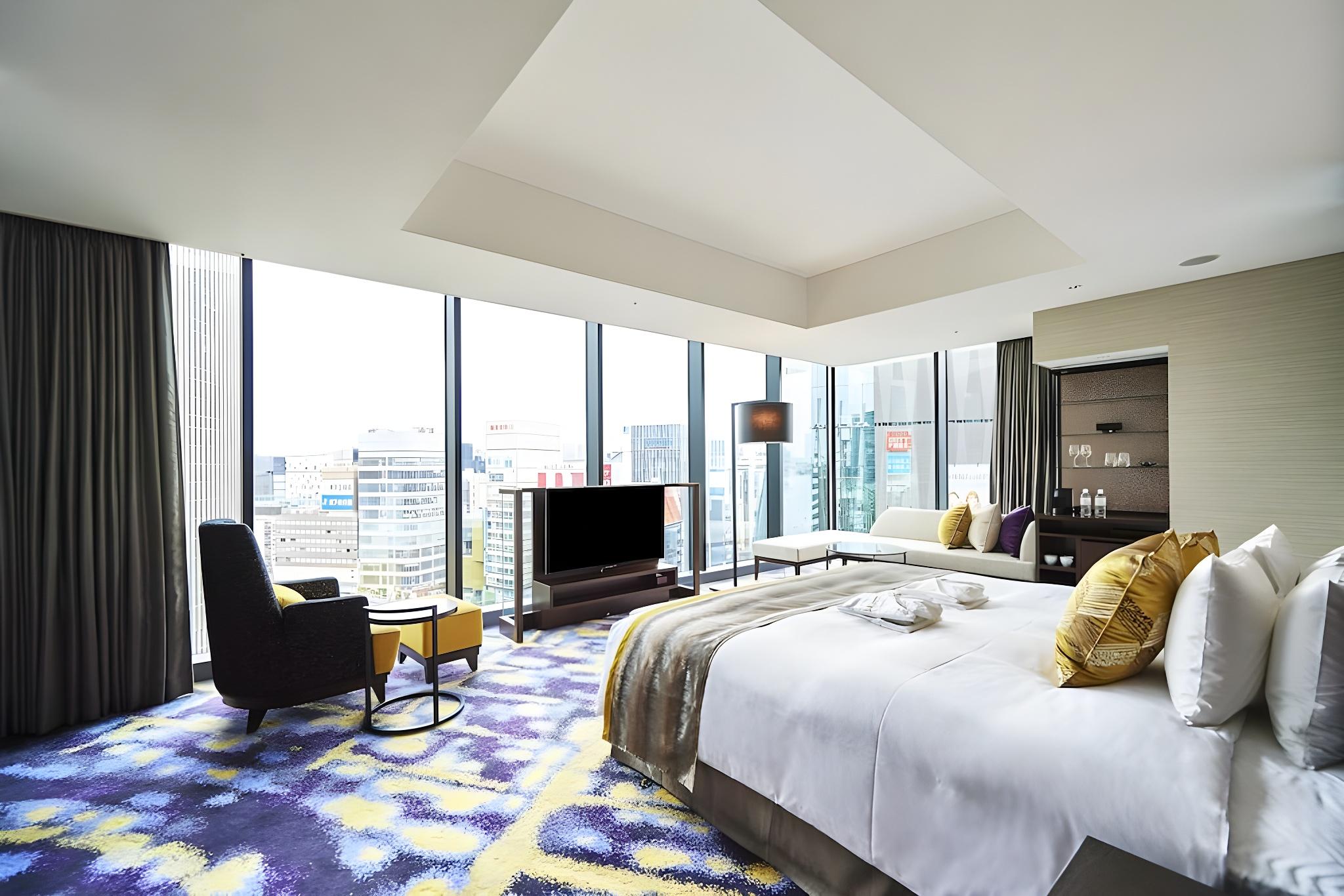 Room, King Bed, Electronic Cigarette Only, Corner