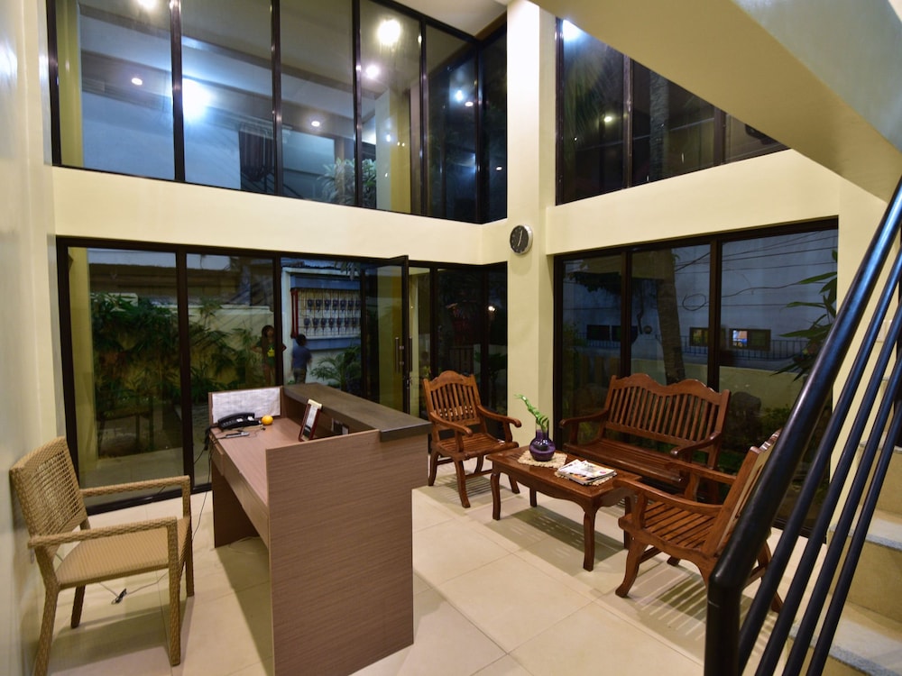 Anahaw Apartments Whitebeach 41/51