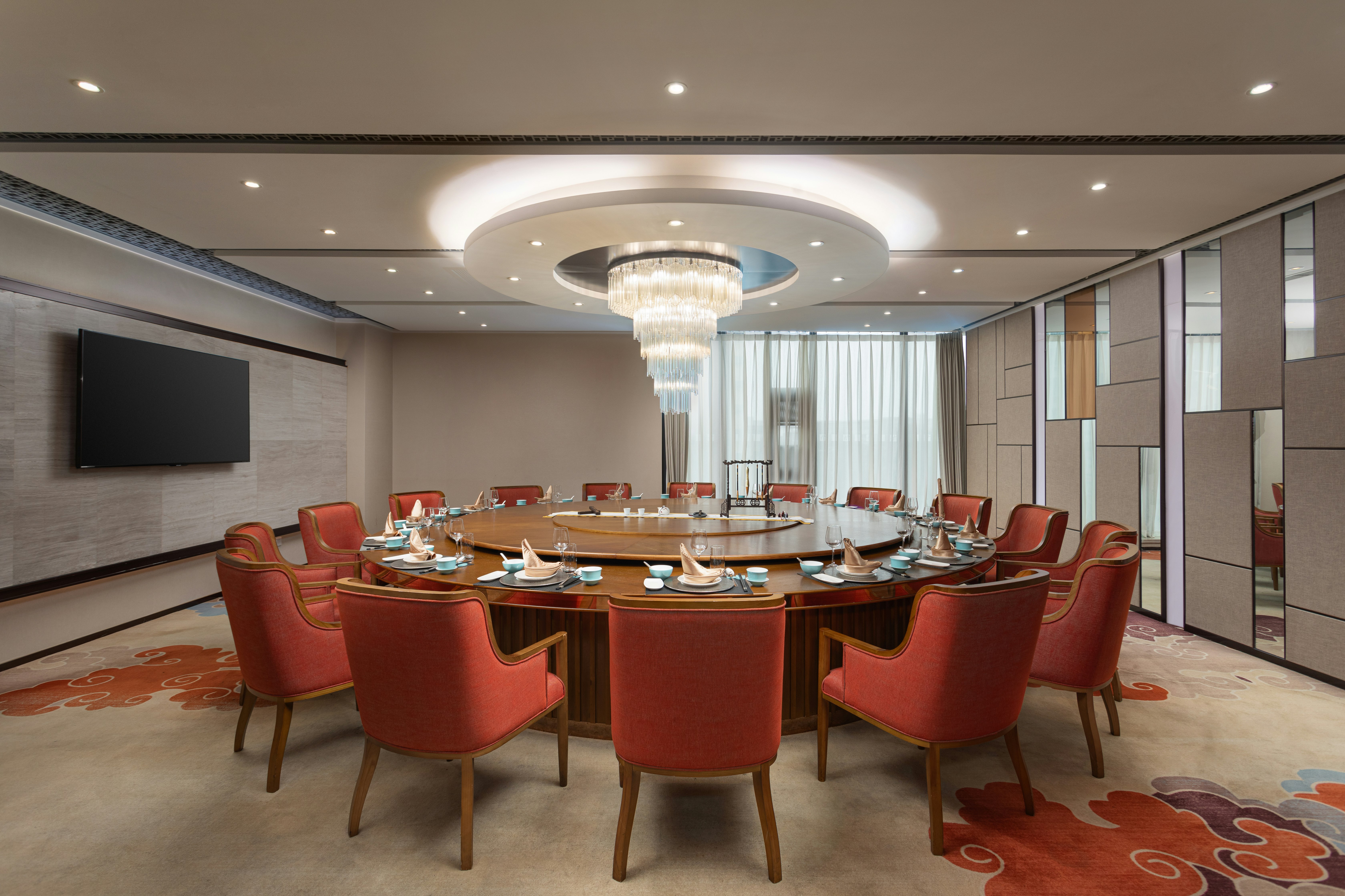 Holiday Inn Chengdu Airport 42/50