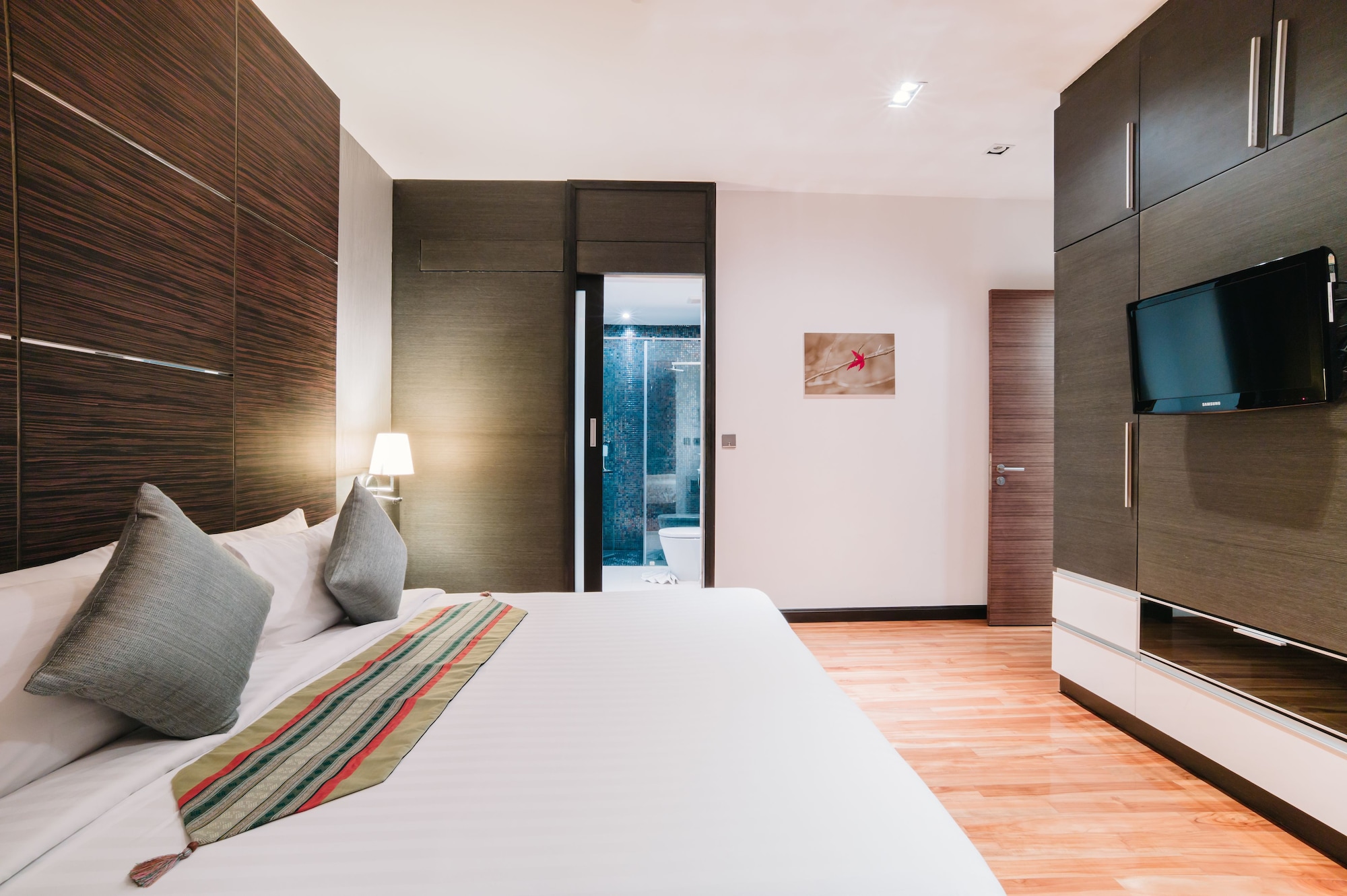 rooms