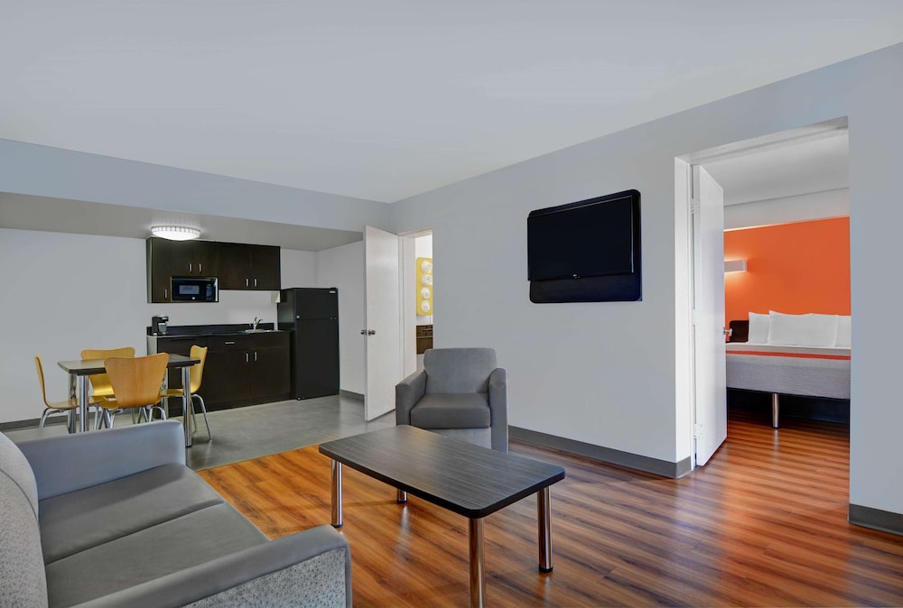 Motel6 Cutler Bay, FL - Miami 42/65