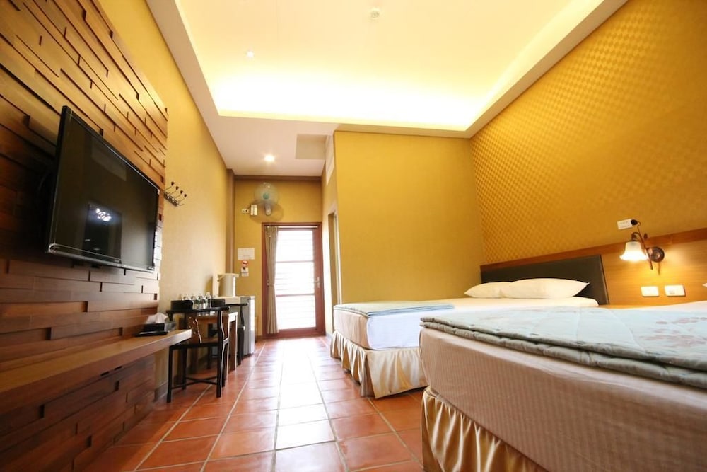 غرفة رباعية بسريرين كينج